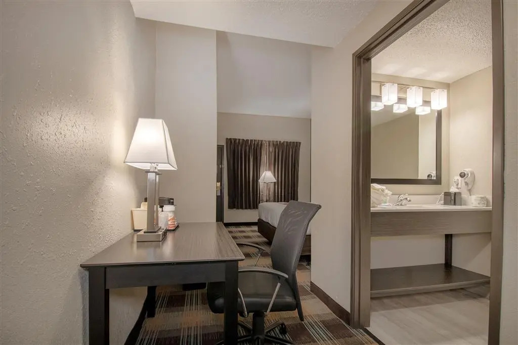 Quality Inn Southfield - Detroit