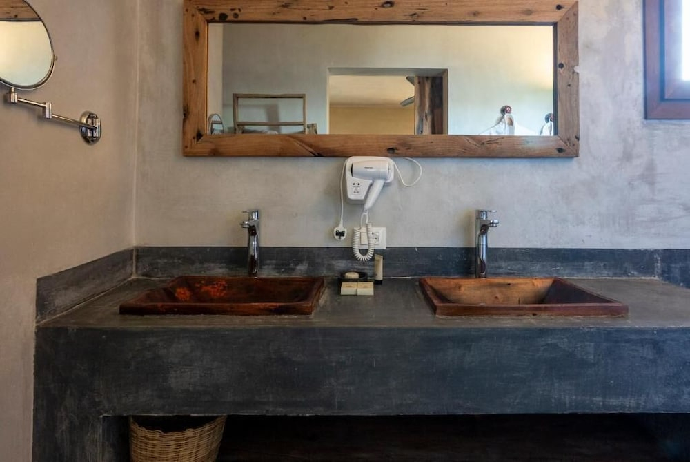 Di Milo Boutique Hotel