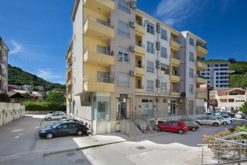 New Cozy Family one bedroom apartment Budva