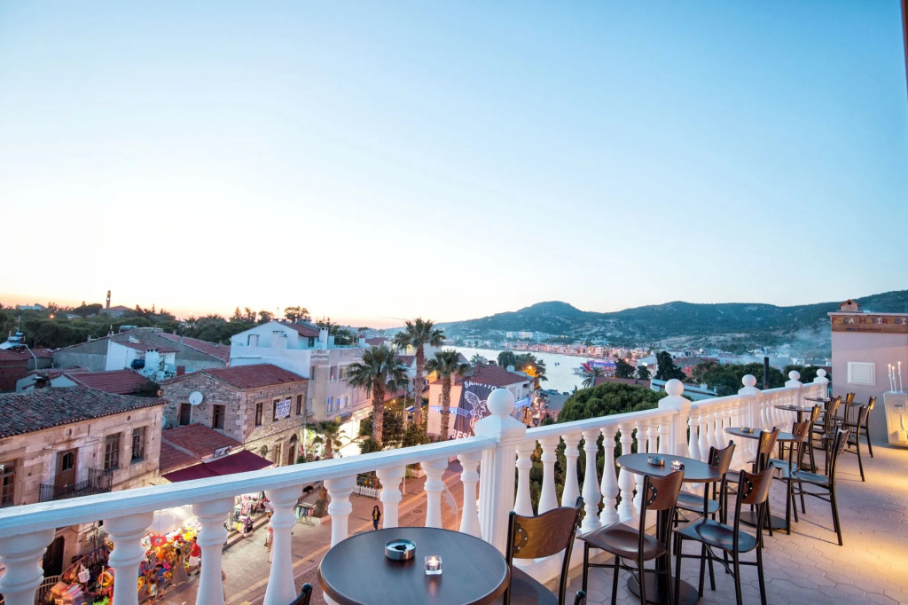 Menendi Otel