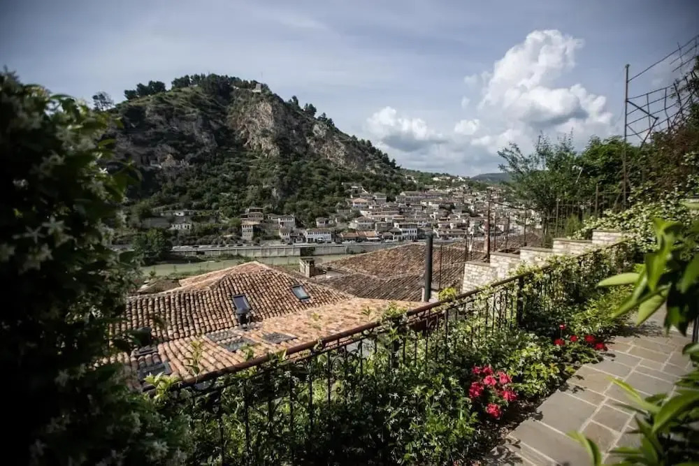 Vista Boutique Hotel
