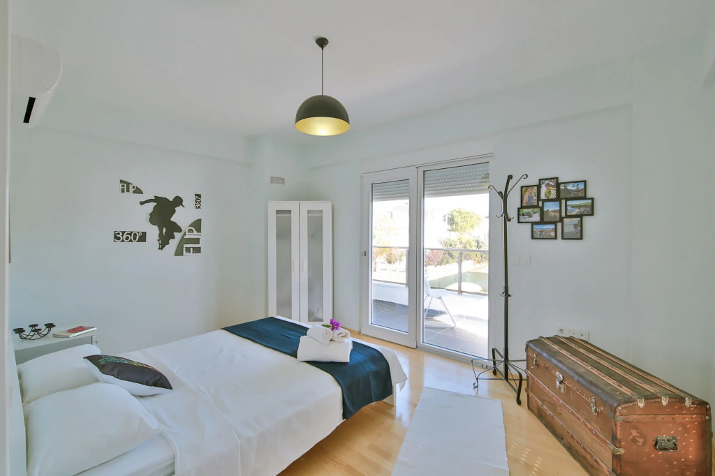 EV Apartments