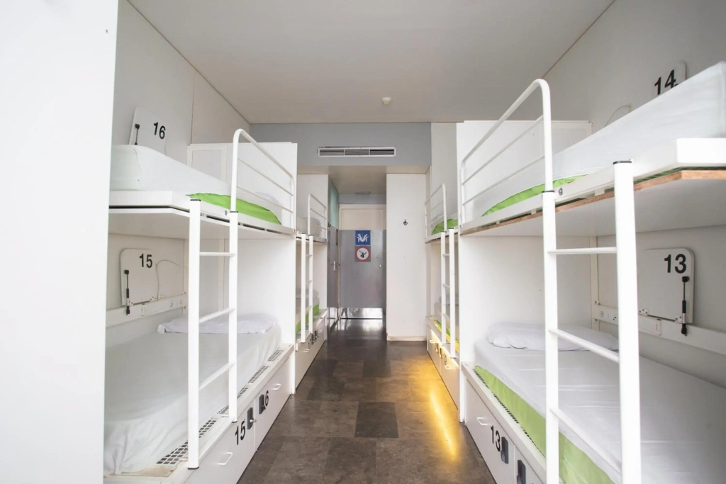 Urbany Hostel BCN GO
