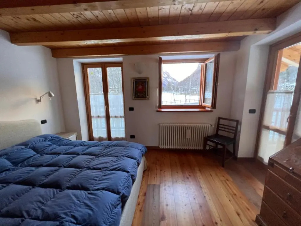 Una finestra sul Monte Rosa