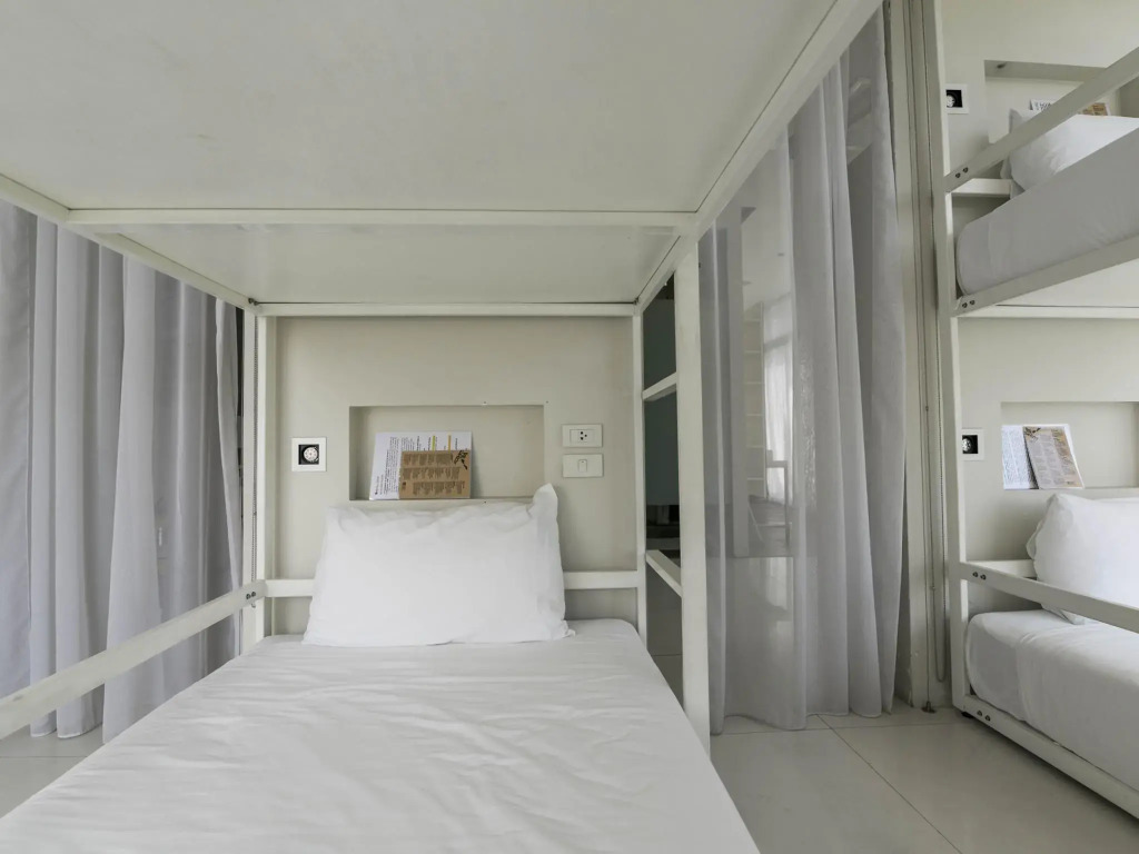 Refillnow! Hostel