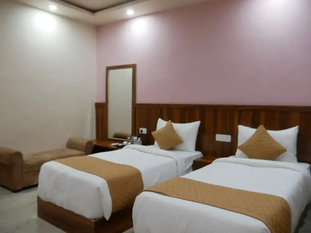 HOTEL AYUSHMAN