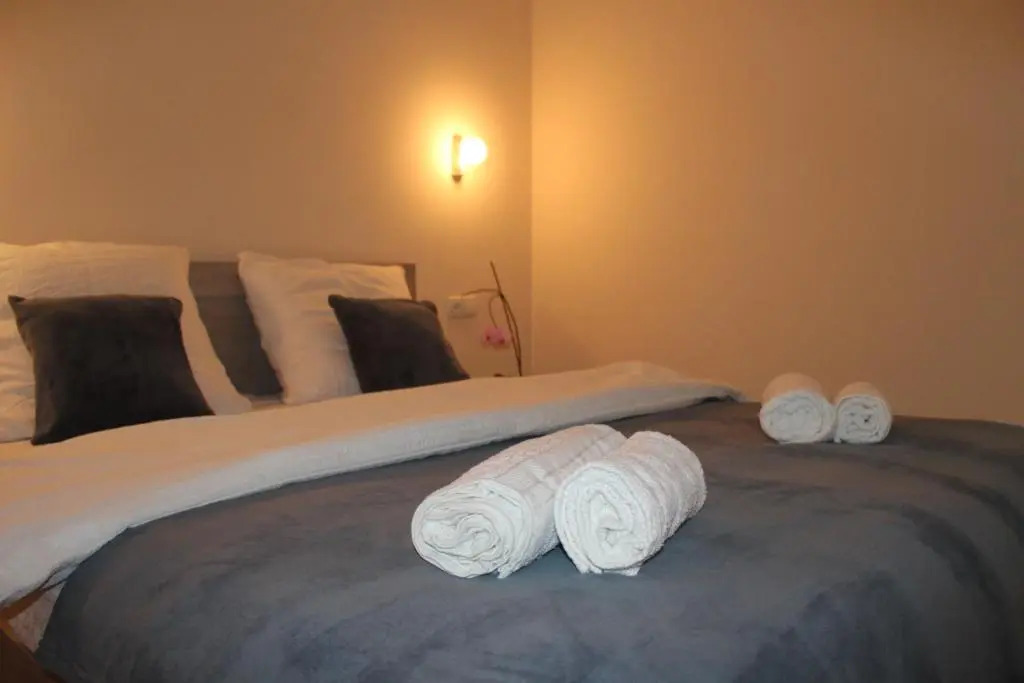 Rooms 3