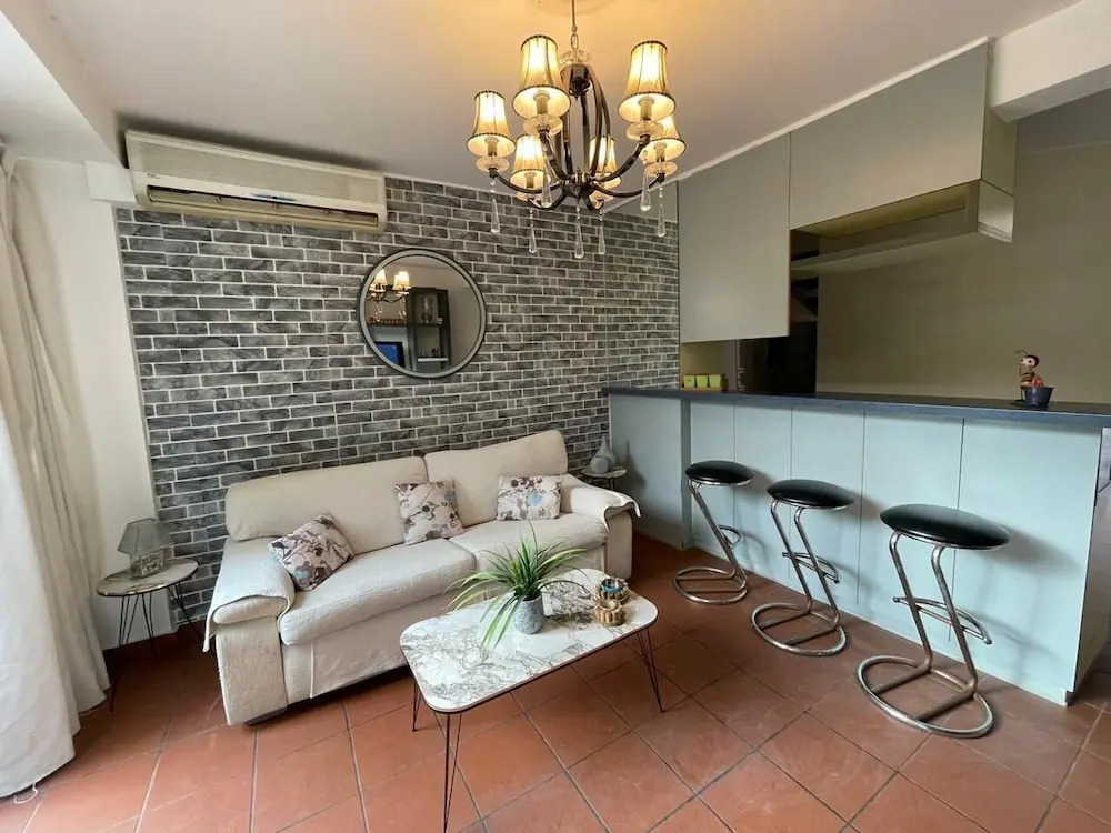 Duplex In Siwar,2 Minutes From Hotel Le Royal,1 Bedroom, Pool,generator Included