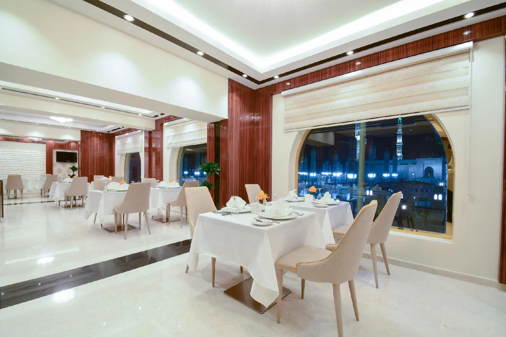 Golden Tulip Al-Zahabi