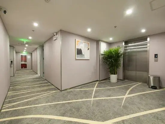 Homeinn Ripple Yun Hotel (Beijing Tsinghua Chang Gung Hospital Tiantongyuan East Subway Station)