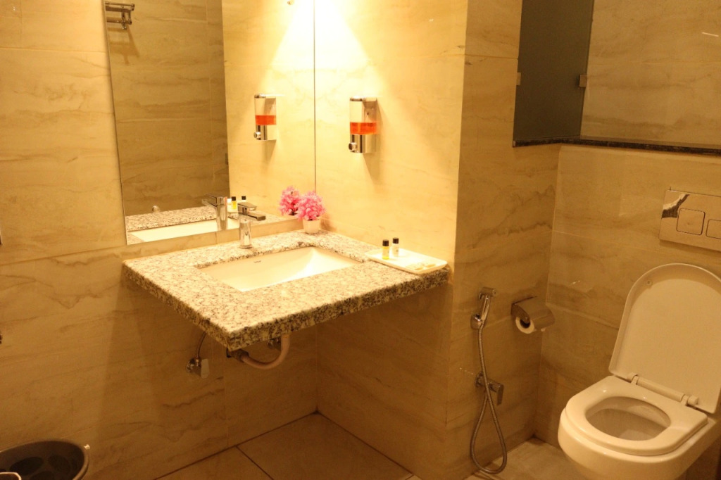 Hotel Jasmine Grand