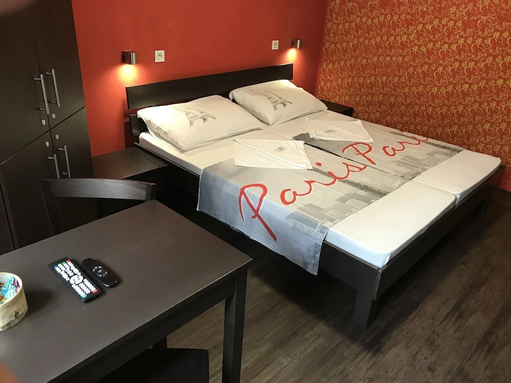 Hostel Paris
