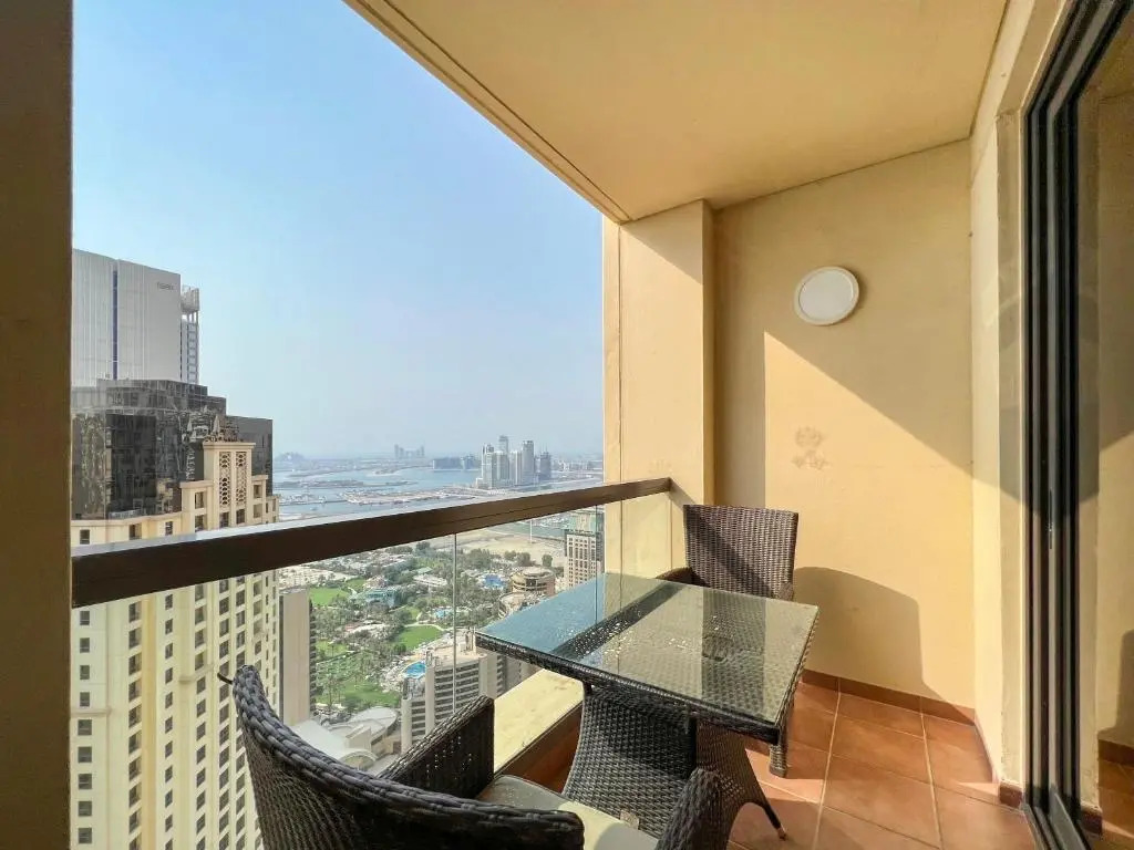 Stunning Marina & Sea View 4 Bedroom Apartment, Murjan 6 Jumeriah Beach