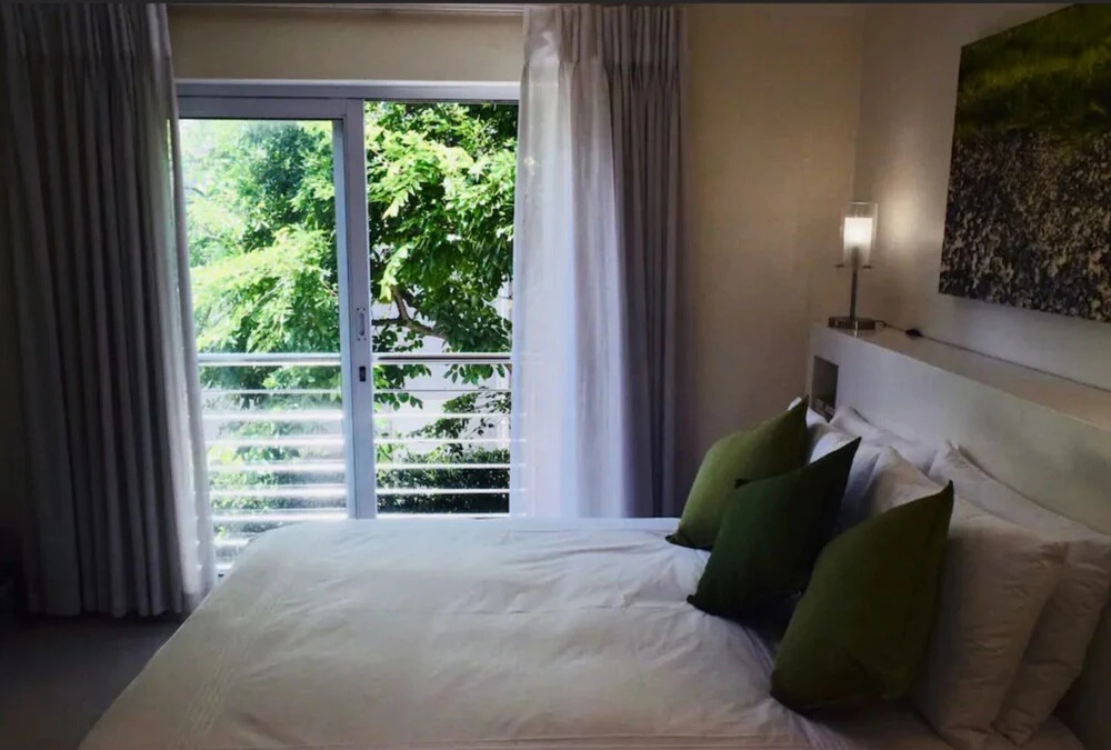 Spacious 3 Bedroom Apartment in Cape Town