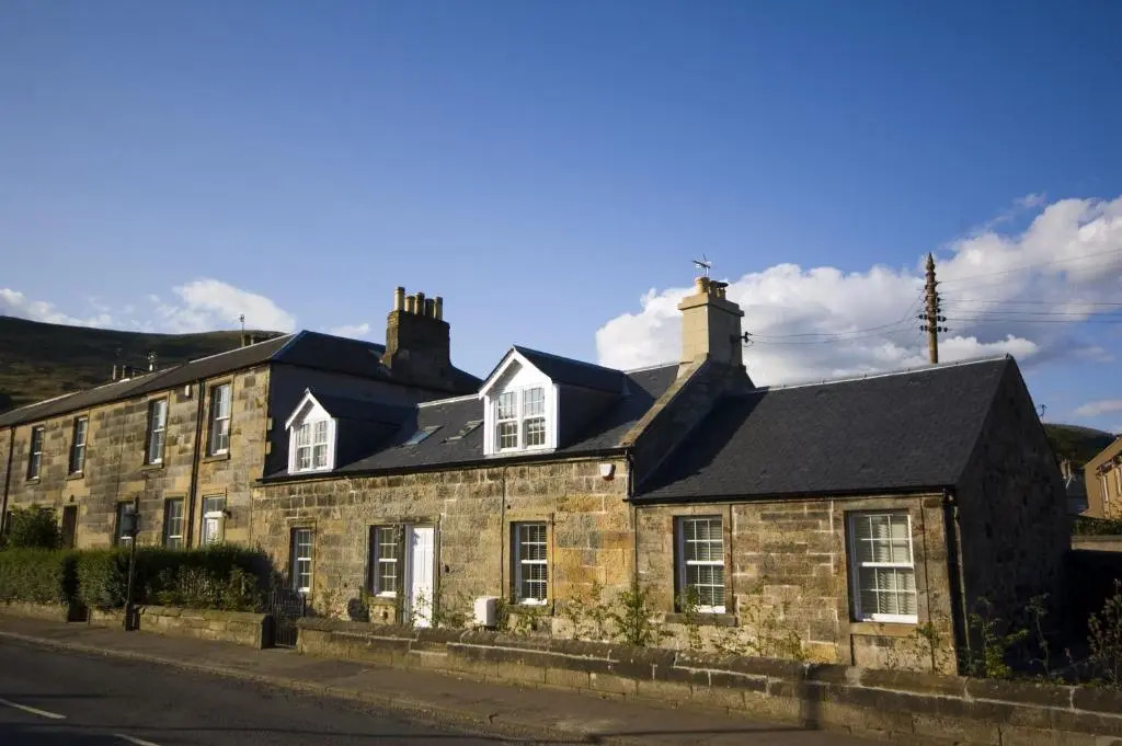 Harviestoun House