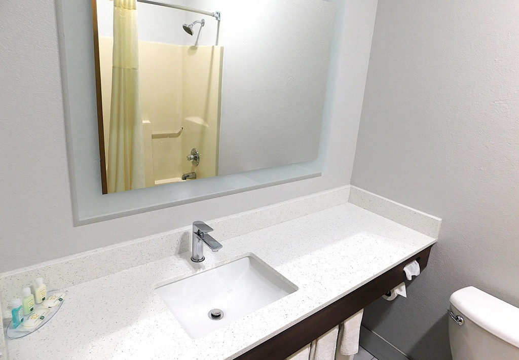 Quality Inn Pontiac