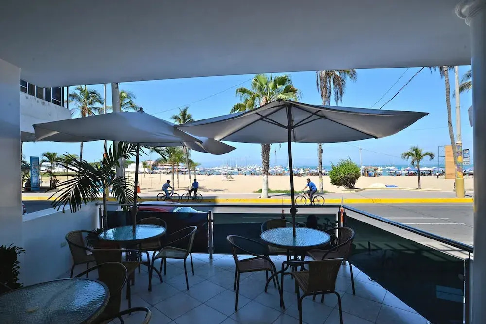 Hotel Casablanca Suites