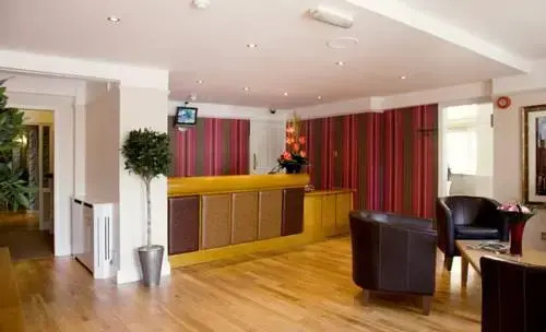 Harrisons Hotel