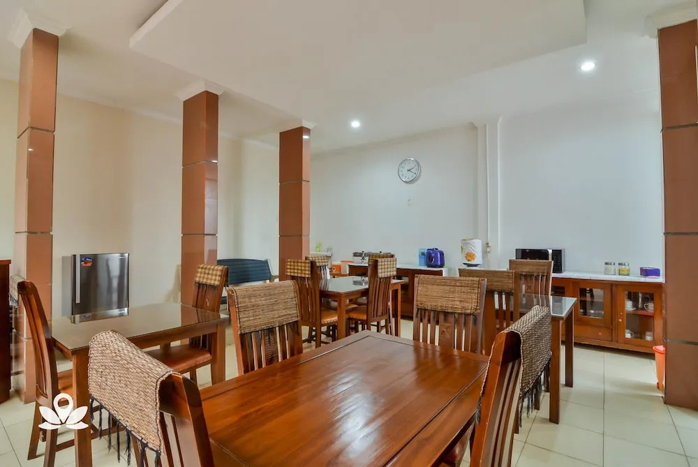 ZEN Rooms Basic GOR Cikutra