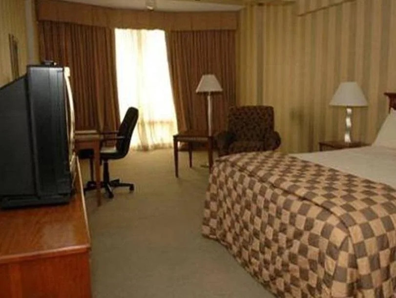 Clarion Hotel & Casino