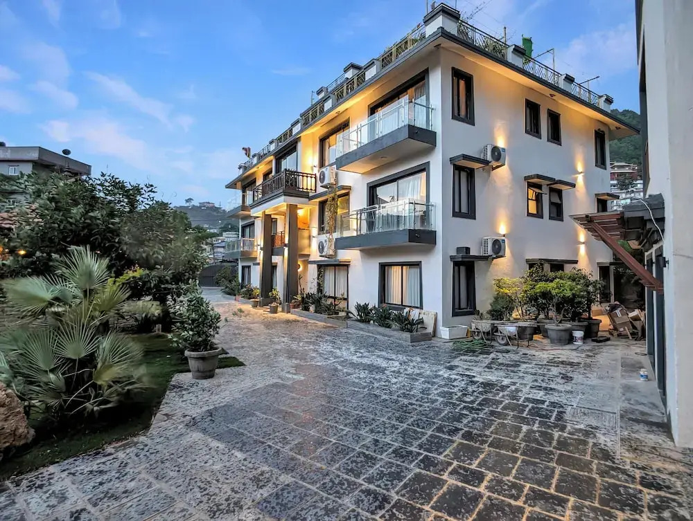 Uma Residence and Suites