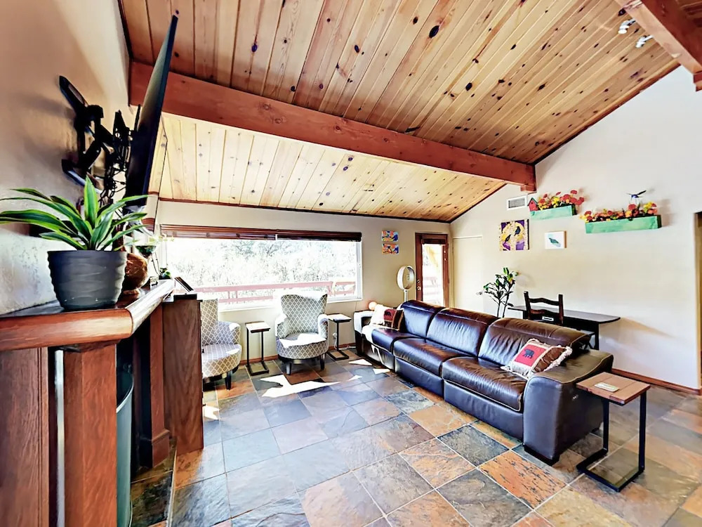 Yosemite Home 2 Bedrooms 2 Bathrooms Home