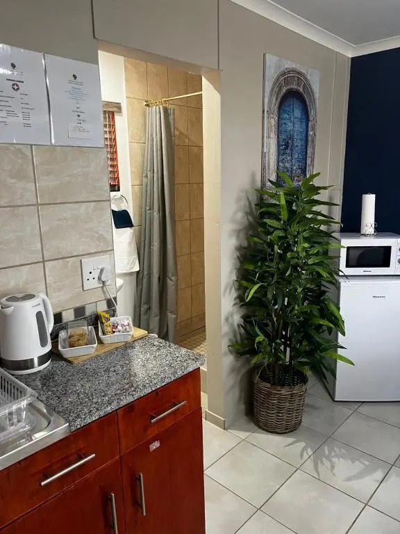 The Wooden Garden Cottage