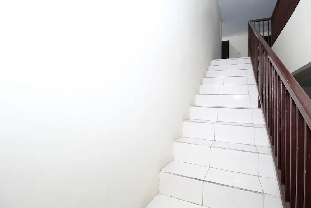 Airy Raya Rungkut Juanda Surabaya
