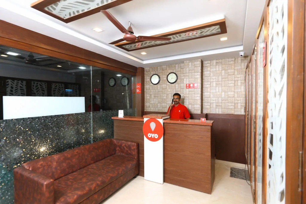 OYO 6626 Khaleej Residency