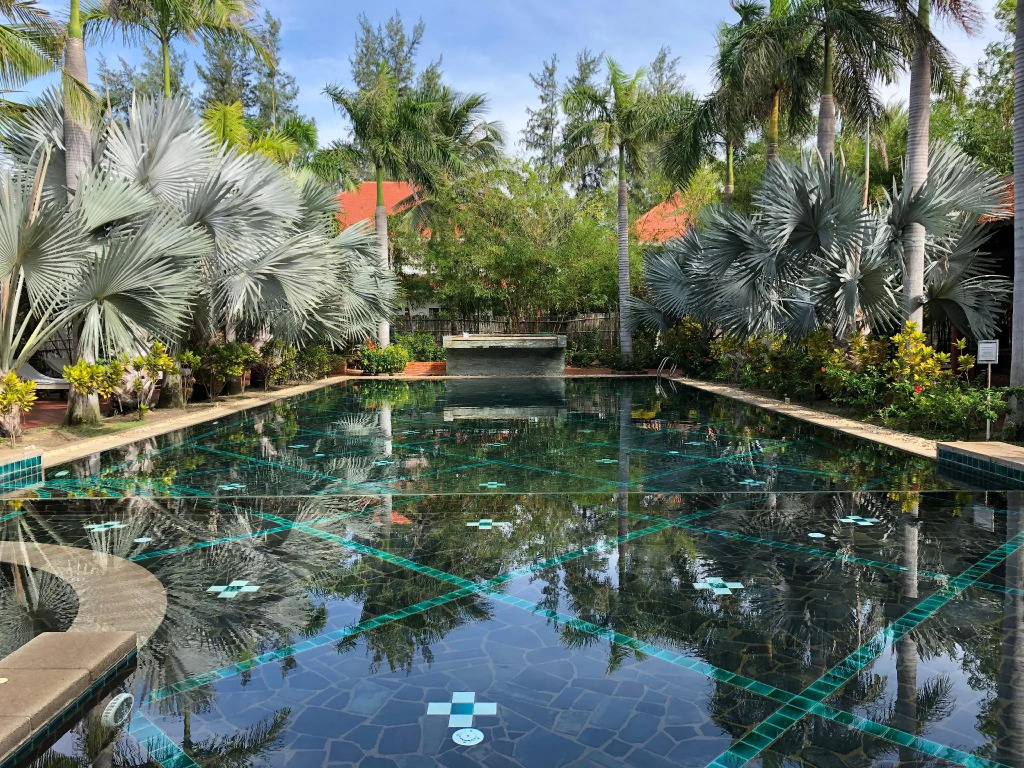 Full Moon Village Resort
