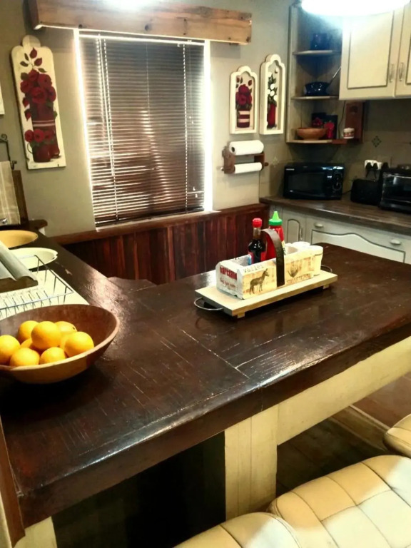Rubyred Cottage