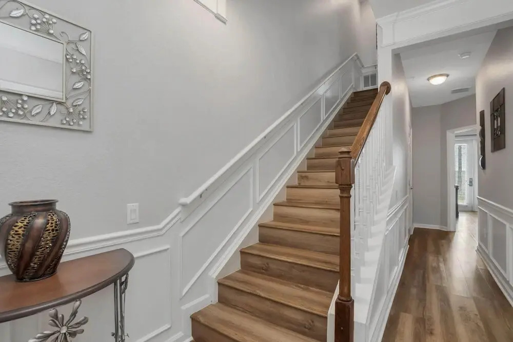 Elegant and Spacious 3BD Town Home With CDC Standards - CLOSE to Convention Center #3VC007