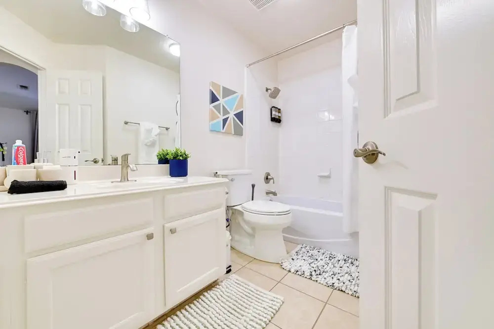 4 Mi to Dtwn: Family Home w/ Games in Frisco