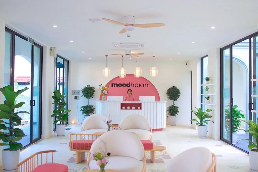 Moodhoian Riverside Resort & Spa