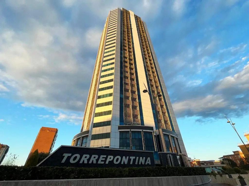 Elegante bilocale Torre Pontina