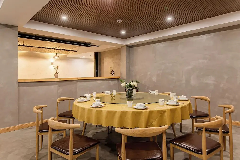 Chuxiu Hot Spring Boutique Homestay