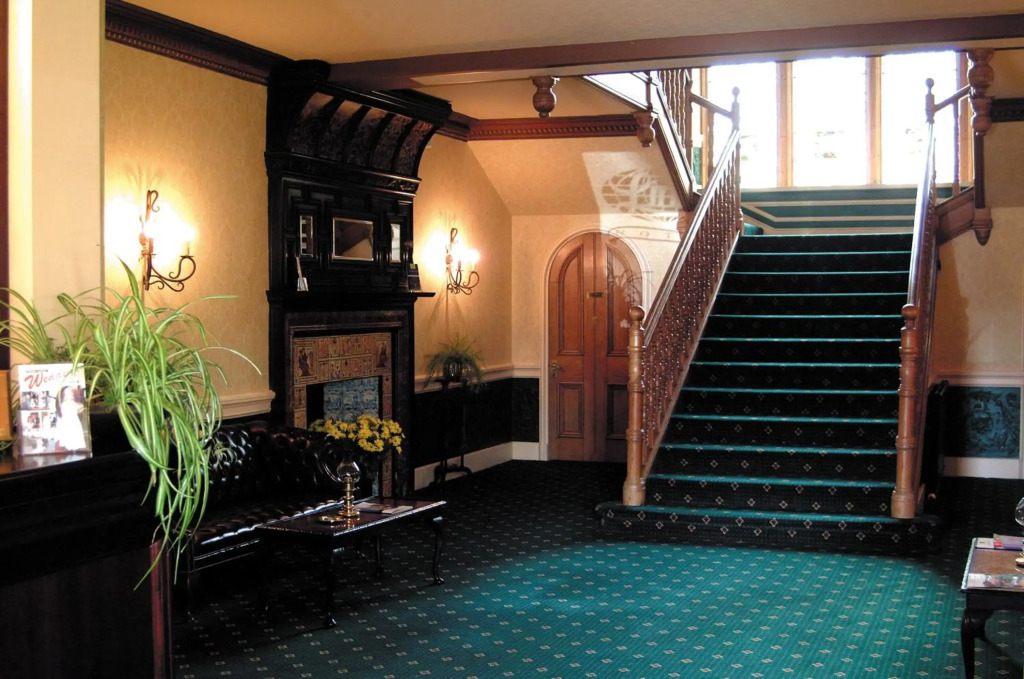 Best Western Links