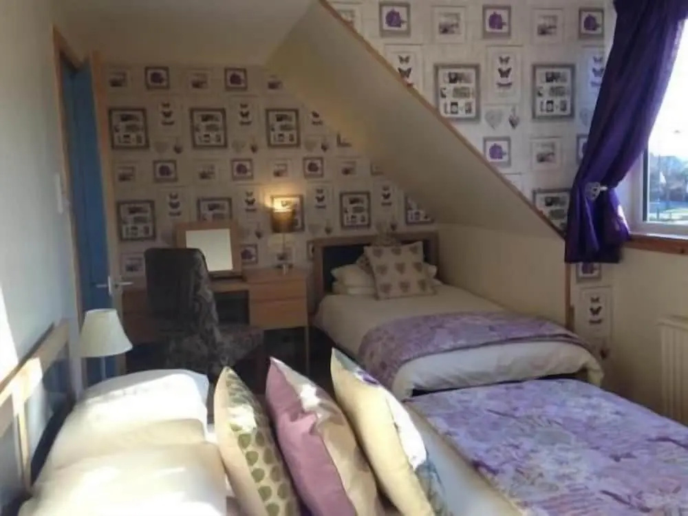 Dunroamin Bed and Breakfast