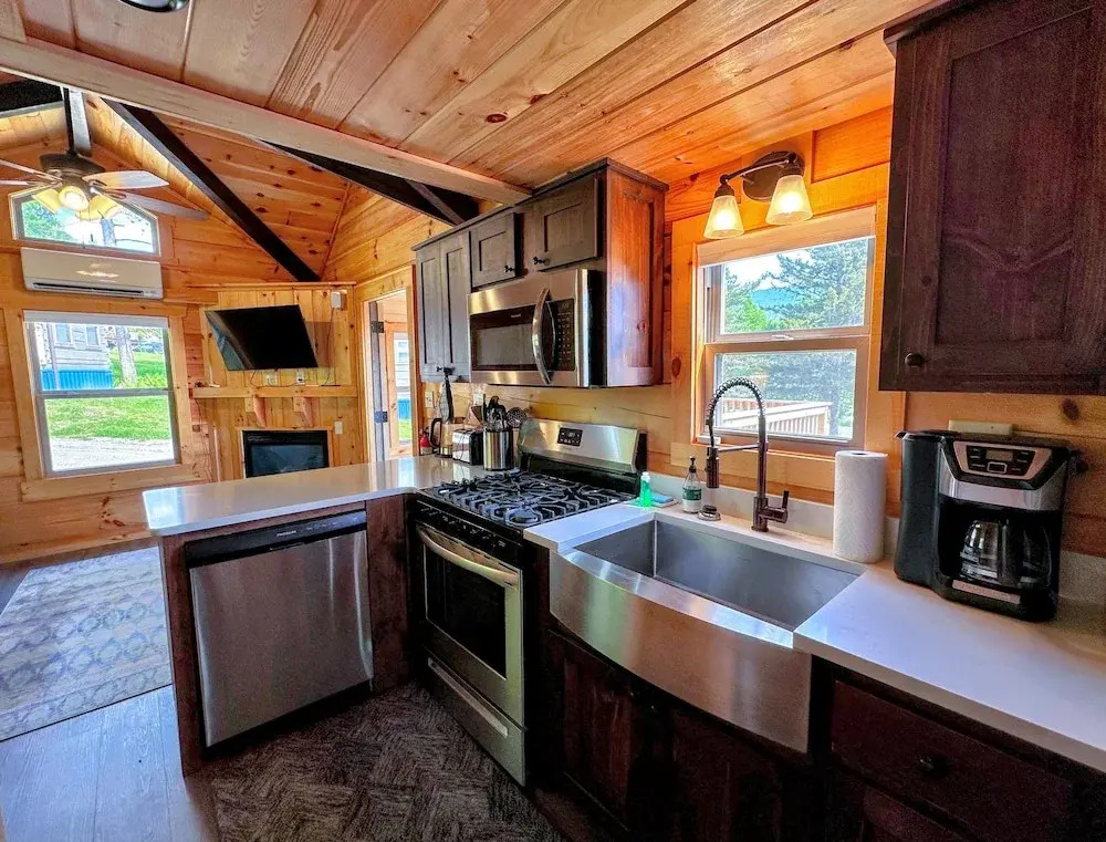 BMV6 Tiny Home Topline