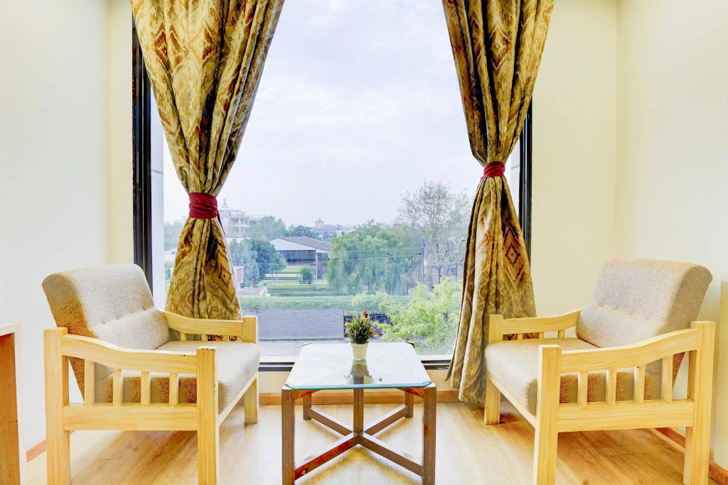 Palette Hotel Nisarga by CheckIn, Bhopal
