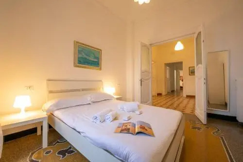 Flat 4 bedrooms 2 bathrooms - Genoa