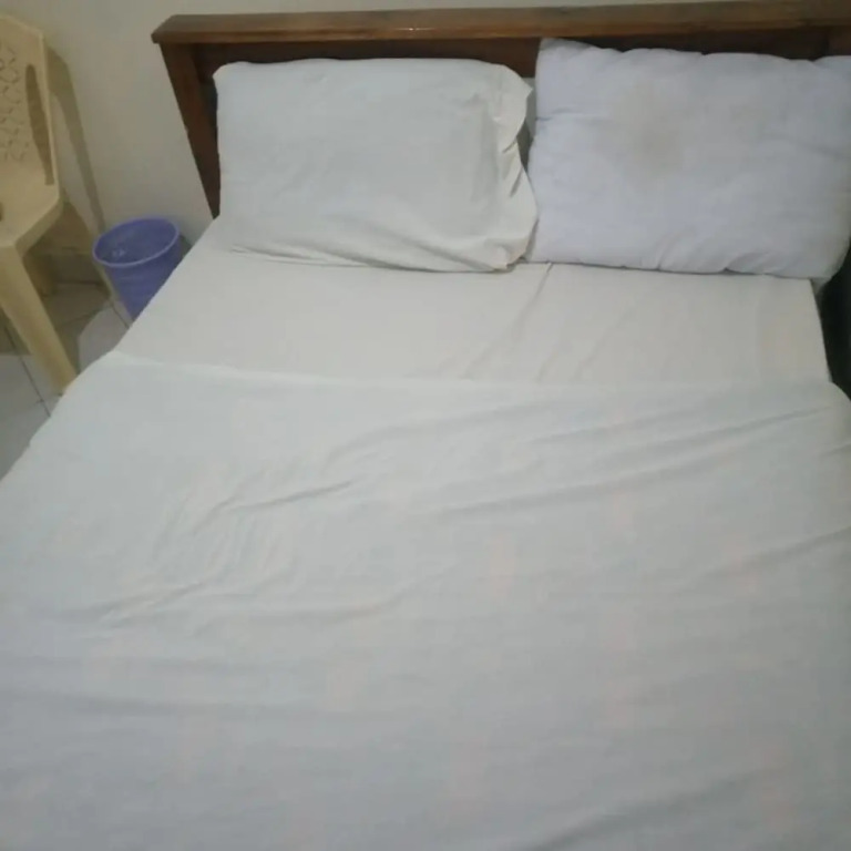 Engashura One in One Motel
