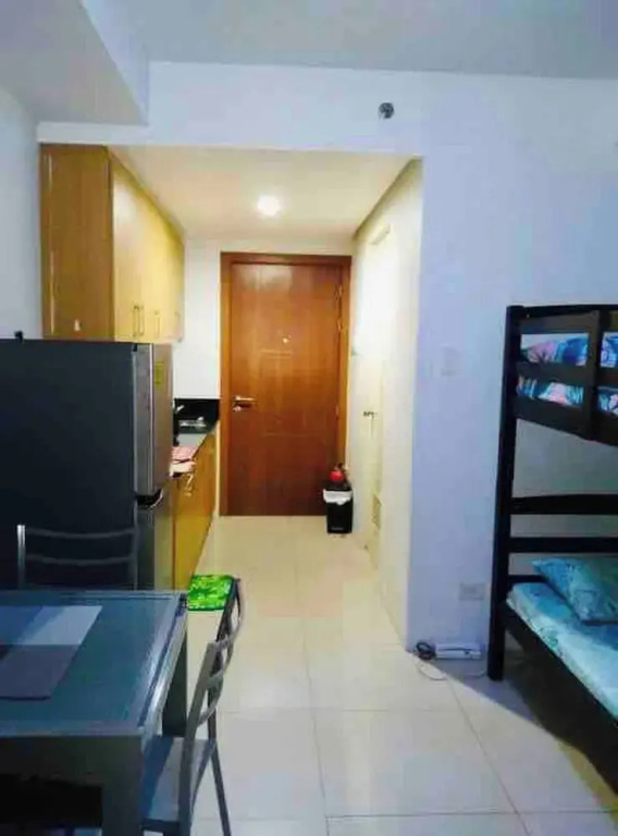 Joyful Pasay Getaway Staycation Condo Near MOA and Ikea Near Mall of Asia