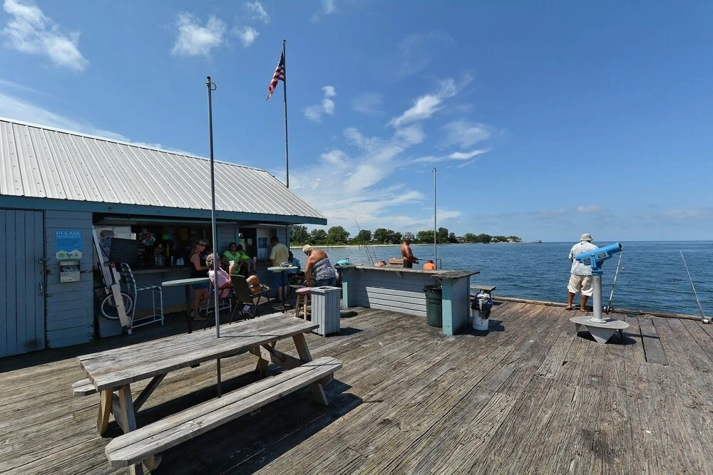 Minnow 1 1 Bedroom Cottage by RedAwning