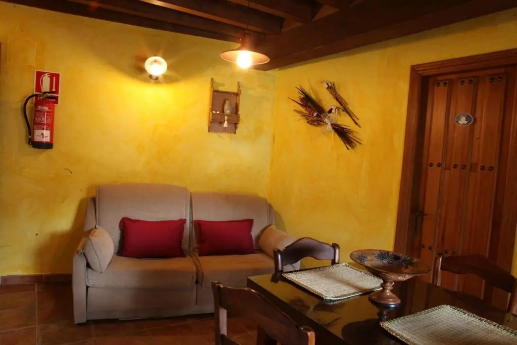 Apartamentos Rurales La Solana