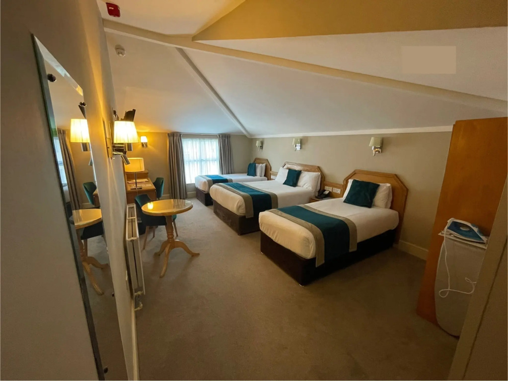 Harcourt Hotel