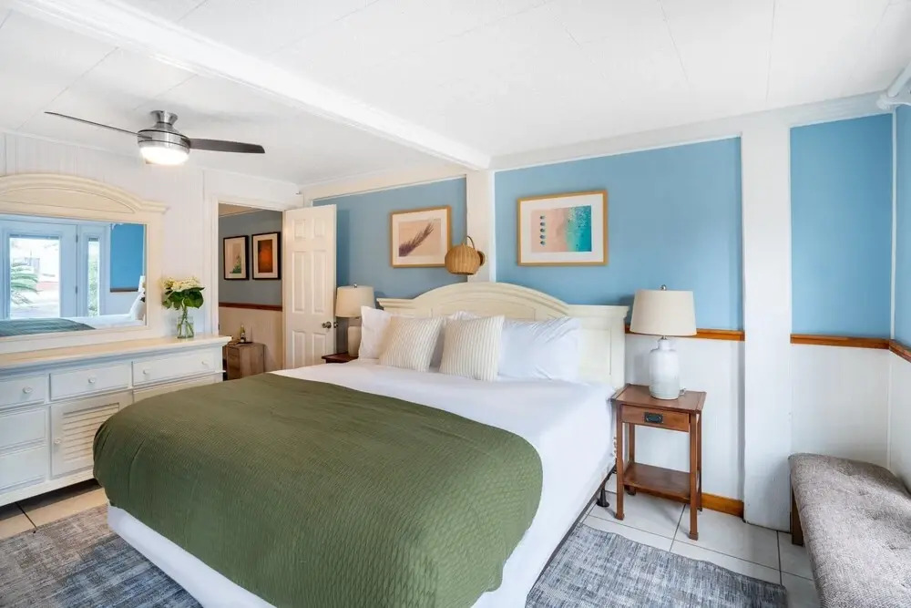 Tarpon in Destin with 4 bedrooms and 4 bathrooms