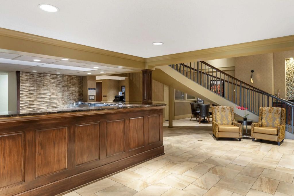 Best Western Plus Ramkota Hotel