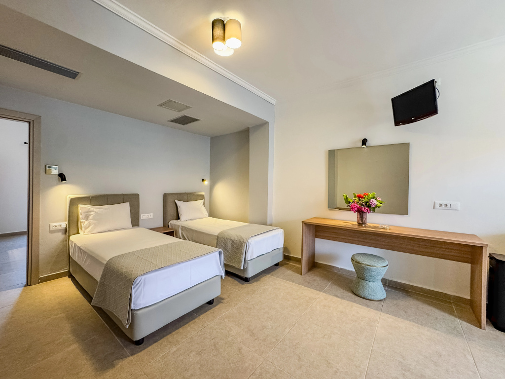 Athina Apartments