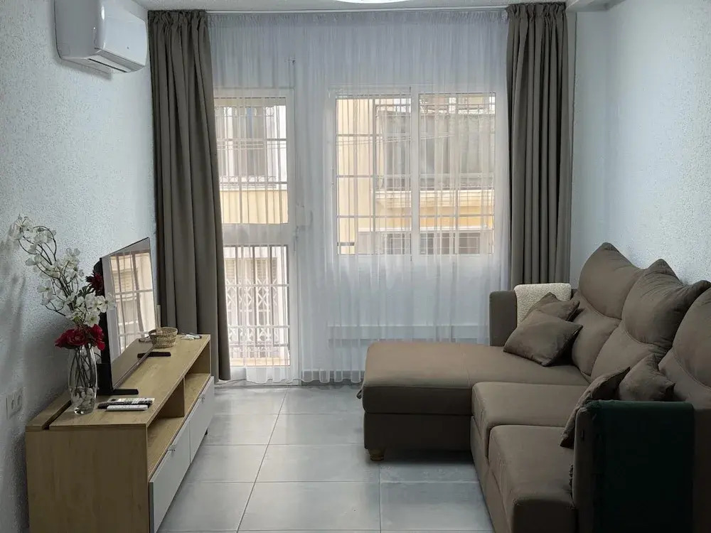Apartamento 3 Dormitorios Centro DE LA Ciudad